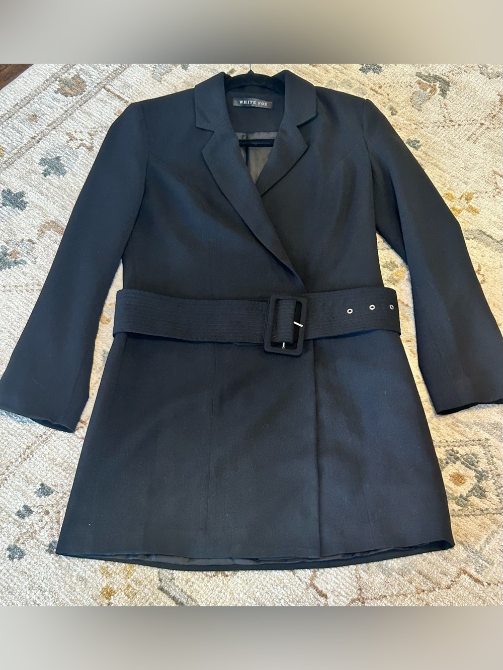 White Fox Boutique Black Belted Blazer Jacket - Picture 2 of 9